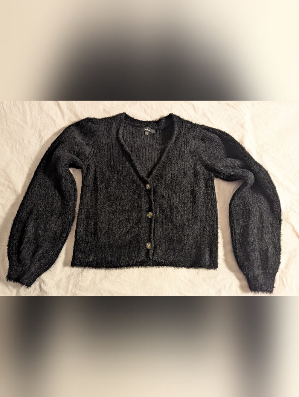 Lulu's Cardigan Cropped  V Neck Button Front black  fuzzy soft  women's xl